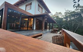 Casa Jambock (Cond. Parque da Estalagem)